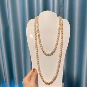 Linh Freshwater Pearl necklace.